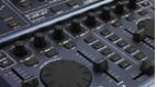 Behringer BCD2000 - Superficie de control digital