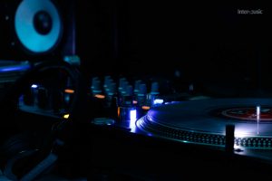 Cabina-pioneer-plx-1000-intermusic_9